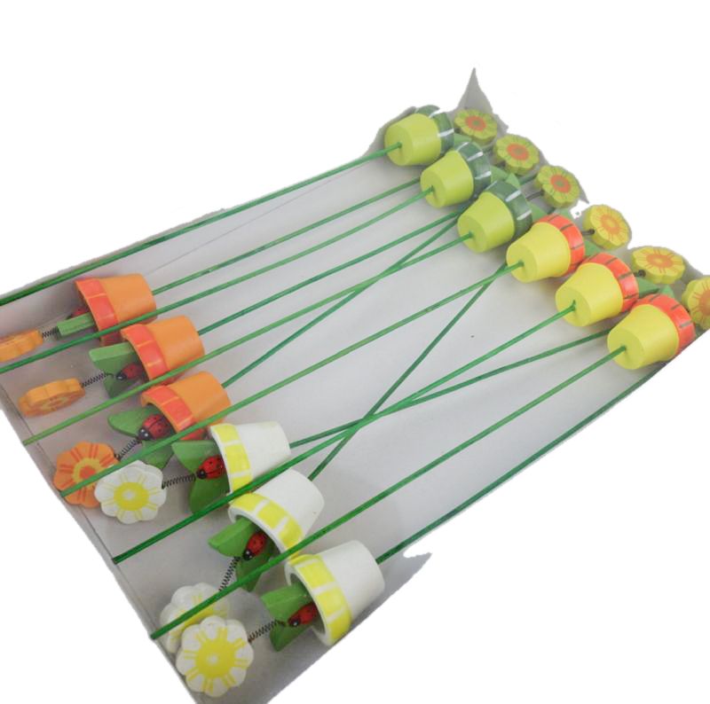 prikker bloempot + lieveheersbeestje