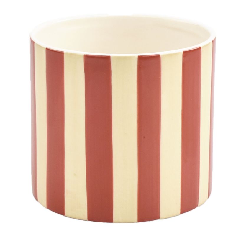 Red/Creme Dolomite Pot Circus